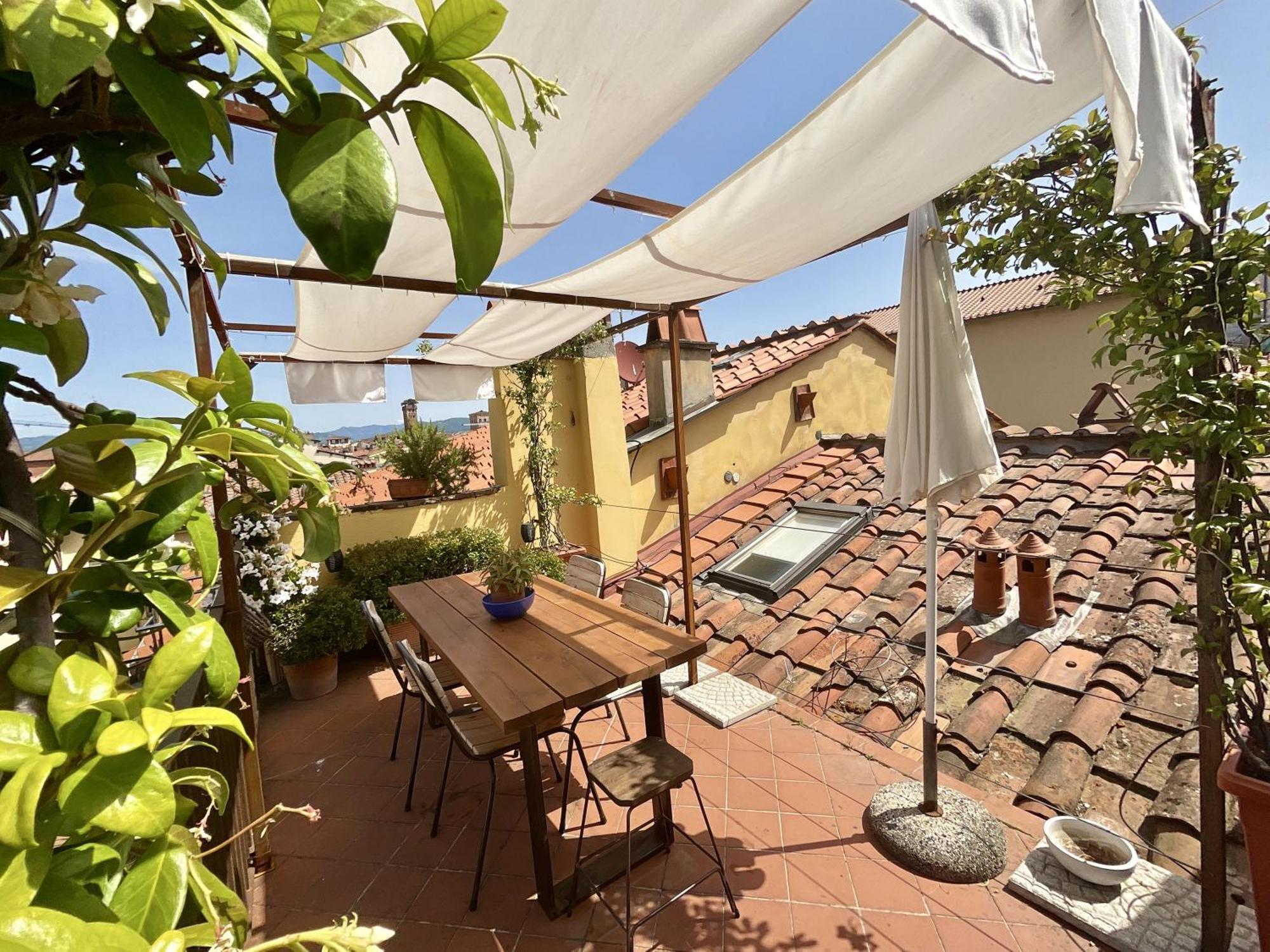 La Terrazza Di Sofia Apartment Lucca Exterior photo